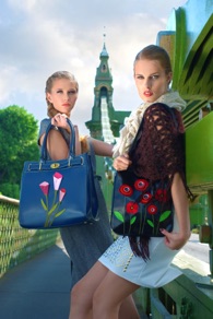With Dimitra Sardi for Vendula With Dimitra Sardi for Vendula